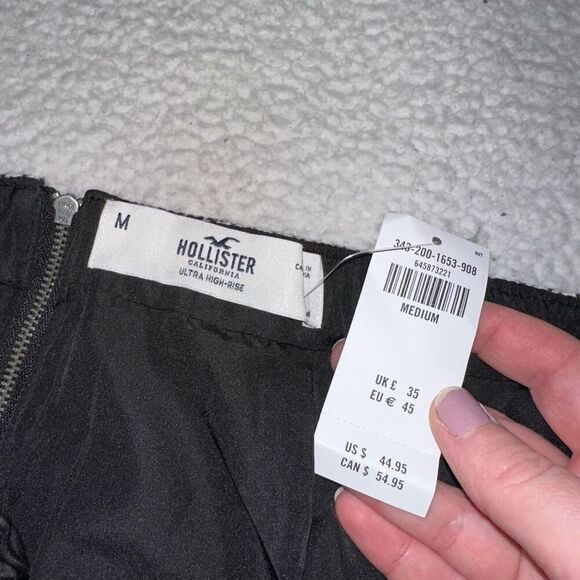 Hollister Ultra High Rise Skirt Black White Houndstooth Medium NWT - Picture 8 of 11